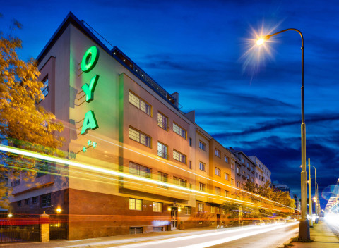 Pobyt v centre Prahy v elegantnom Hoteli Oya *** s raňajkami, zľavou do reštaurácie a odvozom.