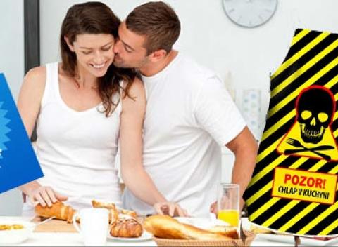 Vyčarte úsmev na tvári s týmito vtipnými kuchynskými zásterami a chňapkou do kuchyne, s ktorými hneď bude jasné, kto dnes varí. 