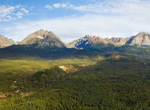 Oddych v srdci Vysokých Tatier v Horárni Sosna - ideálne miesto na spoznanie našich veľhôr.