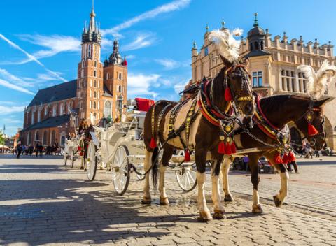 Užite si 3-dňový pobyt s raňajkami v hoteli Star** v poľskom kráľovskom meste Krakov so všetkými vyznamnými pamiatkami na dosah ruky. 