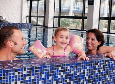 Navštívte magický Amsterdam. Pobyt na 3 dni s raňajkami a s voľným vstupom do wellness centra pre dvoch v komfortnom Hoteli Schiphol. 