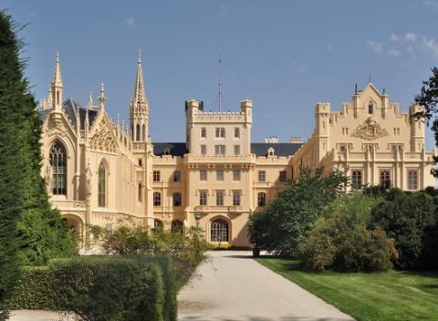 Spravte si výlet na Moravu Romantika v rozprávkových Ledniciach 