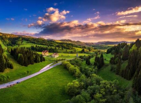 Holiday Resort Telgárt medzi troma národnými parkmi a len 4 minúty pešo od slávneho viaduktu.
