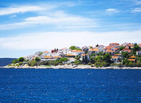 Dovolenka v stredozemnom štýle v srdci Trogiru. Pobyt v Hoteli Pašike**** v Chorvátsku s raňajkami a uvítacím drinkom. 