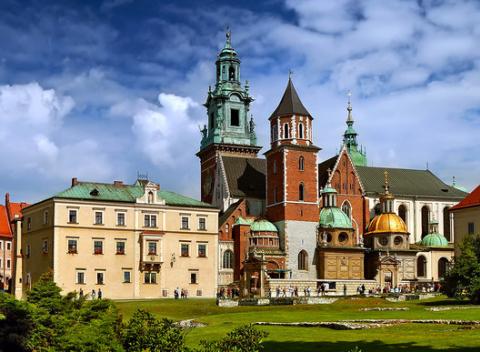 Preskúmajte tie najkrajšie a najzaujímavejšie miesta Poľska s výhodným ubytovaním a polpenziou v hoteli Comfort Express*** pri Krakove. 