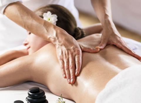 Zabudnite na všedné problémy a užite si dokonalý relax. Špeciálna masáž pre ľudí so sedavým zamestnaním a procedúry pre dámy. 