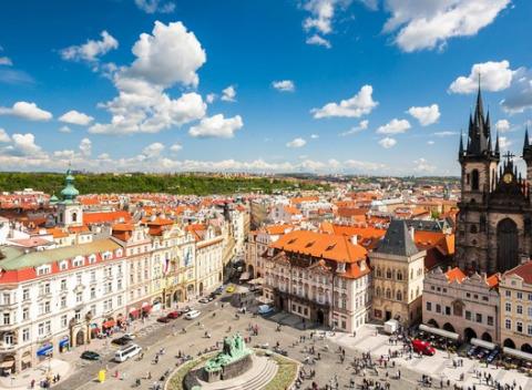 Vyberte sa na potulky krásnou Prahou. Dovolenka s ubytovaním v 4* hoteli s raňajkami a možnosťou plavby historickým centrom.