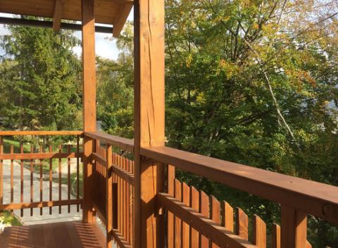 Vypnite a poďte načerpať energiu do nádhernej prírody na Muráni. Pobyt v útulných apartmánoch postavených v alpskom štýle na Prednej Hore. 