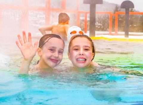 Vyberte sa na výlet do Budapešti. Ubytovanie pre dvoch v rodinnom hosteli Zen House v historickej štvrti na 3 alebo 4 dni.