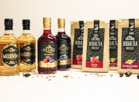 Vianočný balíček slovenskej medoviny, sirupov a čajov v prémiovej kvalite. Spravte si túto zimu radosť so skvelými pochúťkami. 