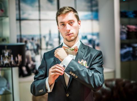 Poukážka v hodnote 100 € na všetky obleky módnej značky Lombardi. Zdôraznite svoju charizmu s dokonalým oblekom, ktorý bude presne ako vy. 