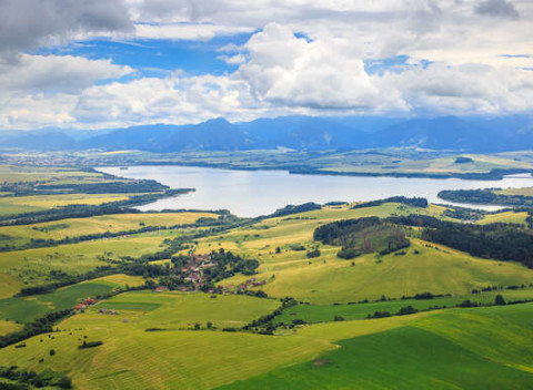Hotel RENDEZ-VOUS*** s wellness a nádherným výhľadom na Liptovskú Maru.