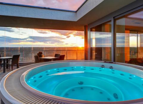 Povinnosti nechajte v meste a ponorte sa do relaxu. Vstupy do wellness v Ponteo Activity Park so saunami, vírivkou a zážitkovými sprchami