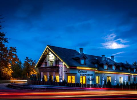 Nechajte svoje telo a ducha relaxovať v rodinnom prostredí penziónu Raimund s TOP kuchyňou a nádherným výhľadom na Tatranskú prírodu. 