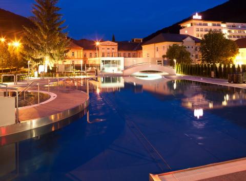 Malebná a čistá príroda - to sú Biele Karpaty, v ktorých nájdete aj Penzión Venezia. Pobyt pre dvoch s raňajkami a rašelinovým zábalom. 