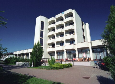 Vydajte sa za odpočinkom do liečebných kúpeľov Smrdáky. Pobyt v komfortnom 2* Hoteli Vietoris.