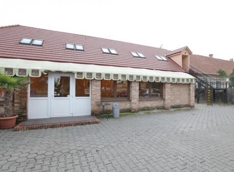 Utečte od reality a ocitnite sa na vidieku. Oddych v štýle francúzskeho vidieka s raňajkami a vstupom pre 2 osoby do ThermalPark Nitrava. 