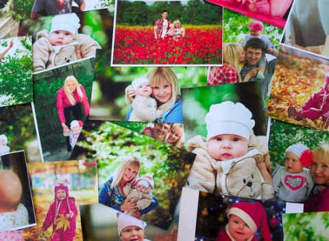 Nechajte vyjsť vaše radostné okamihy z úložiska, disku či mobilu na svetlo sveta. Profesionálna tlač fotografií v rôznych formátoch. 