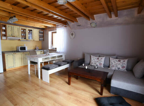 Rozprávkové ubytovanie na Táloch v apartmánovom dome Fairy-Tale v apartmáne až pre 8 ľudí.