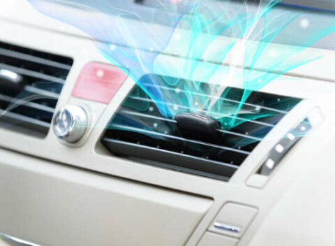 Čisté auto bez vírusov a baktérii - dezinfekcia interiéru ozónom.