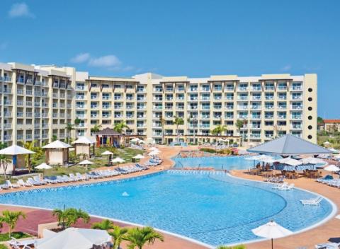 Snívate o dokonalej exotickej dovolenke? Vyberte sa na slnečnú Kubu. Pobyt v luxusnom 5* Meliá Marina Varadero Hoteli, bez stravy. 