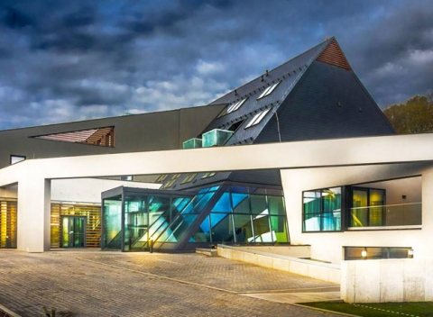 Užite si prechádzky v prírode a relax vo wellness v susednom Poľsku. Pohodlie a príjemná rodinná atmosféra na vás čaká v 3* hoteli Limanova.