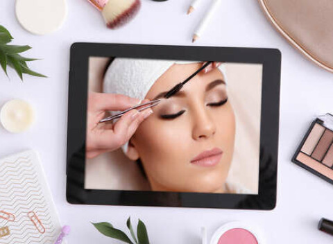 Kozmetické ONLINE kurzy so skúškami a s medzinárodným certifikátom.