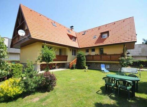 Dobrodružstvo v Starej Lesnej s panoramatickým výhľadom na Lomnický štít.