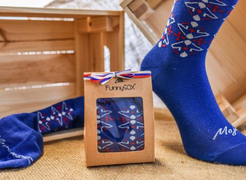 Ponožky FunnySOX z limitovanej edície. Tešte sa, perte, kombinujte a pomáhajte bezdomovcom, ktorým poputuje za každých 10 predaných 1 pár.