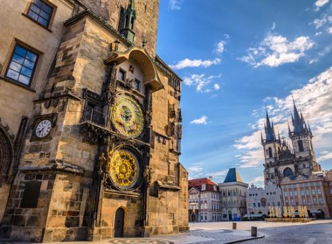 Vyrazte do Prahy. Metropoly zábavy, kultúry, pamiatok, dobrého jedla a piva. Pobyt v rodinnom hoteli Anette pre dvoch s raňajkami a saunou. 