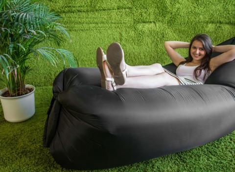 Nafukovací vak do vody či na sedenie. Užite si leto plné leňošenia s týmto fantastickým vakom, ktorý si môžete zobrať kamkoľvek zo sebou.