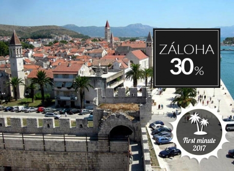 Dovolenka pri mori v historickom meste Trogir v Chorvátsku. Pobyt s raňajkami, wellness a fitness v elegantnom Hoteli Palace Trogir****.