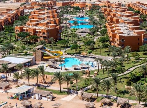 Exotická dovolenka v slnečnom Egypte s ubytovaním v hotelovom komplexe Caribbean World Resort na pláži Soma Bay s all inclusive.