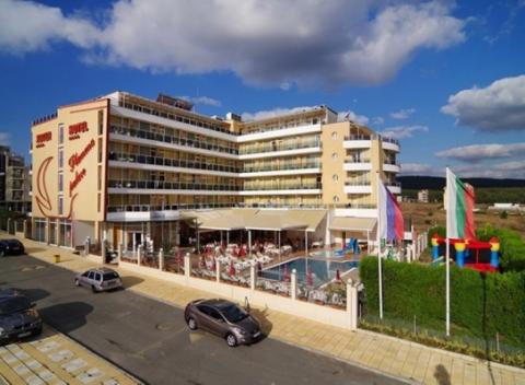 Slnko, more a relax vás čakajú na dovolenke v bulharskom Prímorsku. Pobyt s raňajkami v modernom 4* hoteli Plamena Palace. 