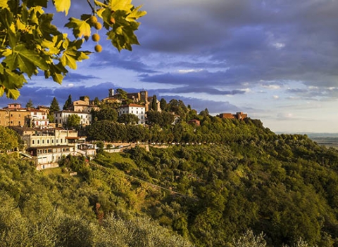 Vitajte v Toskánsku, jednom z najväčších skvostov Apeninského polostrova! Pobyt s raňajkami v Hoteli Petit Château*** v Montecatini Terme. 