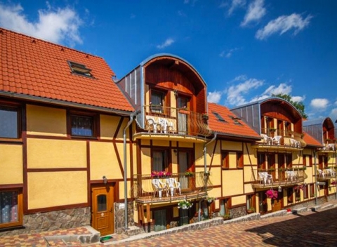 Rodinný penzión Jurika s polpenziou, široká škála športových a voľnočasových aktivít, príroda a pamiatky, to je dovolenka uprostred Liptova.