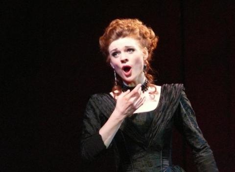 Don Giovanni – opera opier s Marii Fajtovou a Pavlom Remenárom. Vstupenka 1. kategórie na predstavenie v historickej budove SND. 