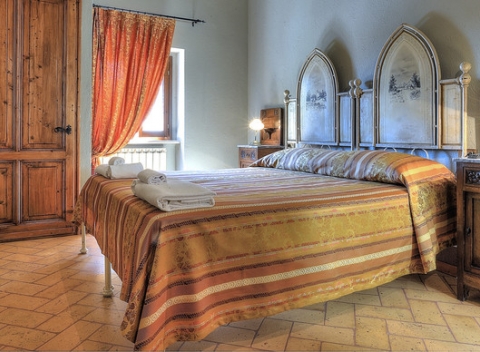 Letná dovolenka na nádhernom talianskom vidieku blízko Jadranského mora. Pobyt s raňajkami v Albergo Diffuso Montemaggiore. 