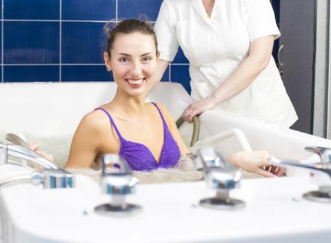 Oddýchnite si v hoteli Relax Inn***, kde na vás čakajú procedúry, wellness a plná penzia.