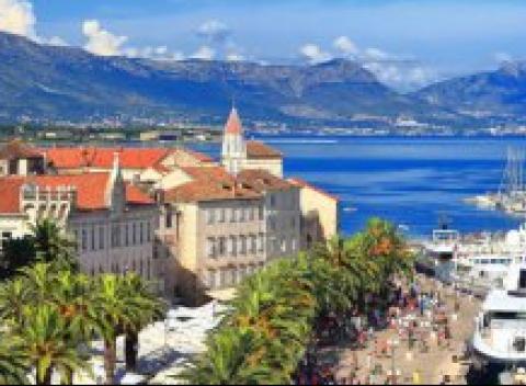 Vyberte sa na výlet plný neuveriteľných zážitkov v najkrajších mestách a dych vyrážajúcich národných parkoch Chorvátska.