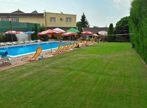 Neobmedzený wellness pobyt za super cenu a s dieťaťom zdarma v penzióne Viktória.