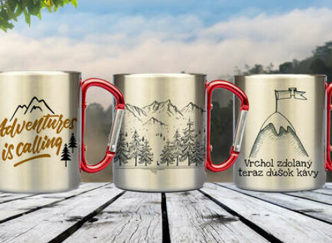 Nerezový hrnček v rôznych motívoch na cesty po horách či do kempu.