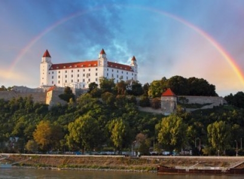 Vychutnajte si slovenskú metropolu štýlovo a na úrovni s ubytovaním v luxusnom hoteli Kotva.