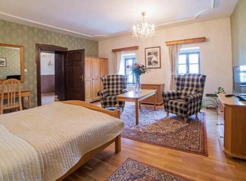 Relax v najkrajšom hoteli Banskej Štiavnice v hoteli Salamander*** + dieťa do 7 rokov v cene.