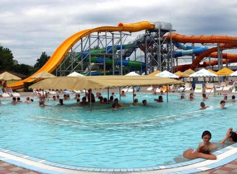 Dovolenka plná pohody v nenápadnom mestečku Štúrovo s ubytovaním v komfortných štúdiách na 3 noci pre až 7 osôb.