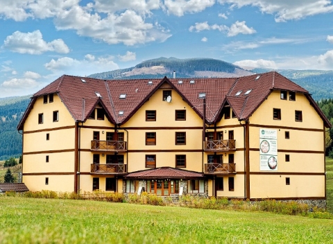 Rodinný penzión Jurika s polpenziou, široká škála športových a voľnočasových aktivít, príroda a pamiatky, to je dovolenka uprostred Liptova.