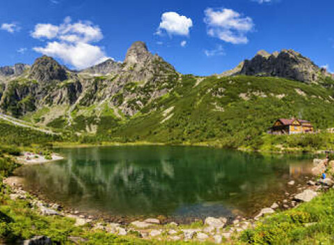 Dovolenka v luxusnom bungalove so súkromnou terasou kúsok od Vysokých Tatier a AquaCity Poprad.
