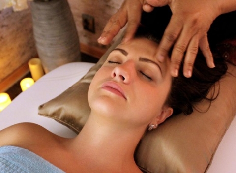 Tradičné thajské masáže od pravej Thajčanky. Zahaľte svoje telo, myseľ a ducha do rúška pokoja. 