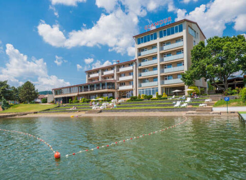 Rodinný relax v hoteli Glamour**** pri Zemplínskej šírave s polpenziou a wellness.