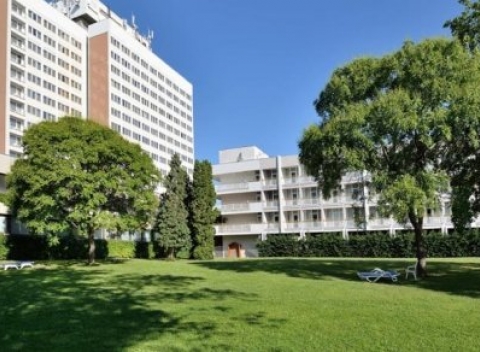 Dovolenka pri Balatone v hoteli Danubius pri pláži s all inclusive a zábavou + dieťa zdarma.